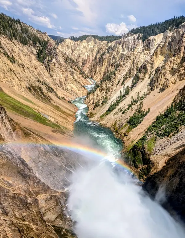 Yellowstone Lower Falls with rainbow, Grand Canyon of the Yellowstone, long exposure